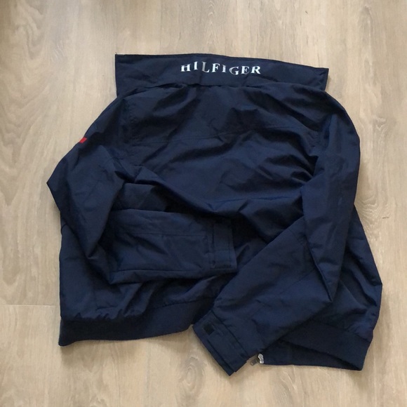 TOMMY HILFIGER YACHT WINDBREAKER JACKET MEN’s SMALL - Picture 6 of 7
